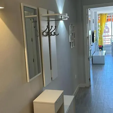 Apartamento Sea View Apartments, *